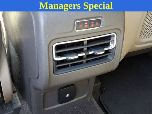 Used 2021 Lincoln Corsair FWD w/ Premium Package image 27