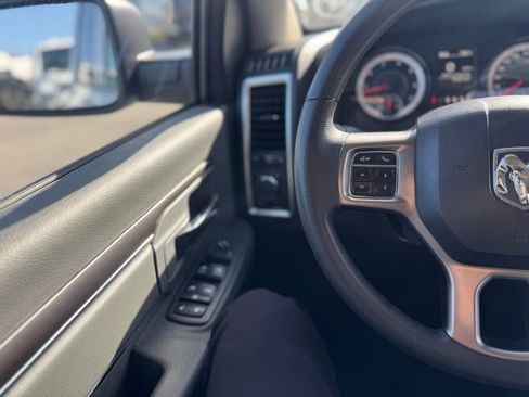 Used 2024 RAM 1500 Classic SLT image 7