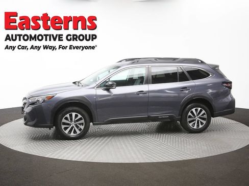 Used 2023 Subaru Outback Premium AWD/4WD image 57