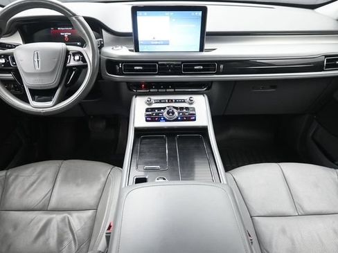 Used 2020 Lincoln Aviator Reserve w/ Equipment Group 201A AWD/4WD image 23