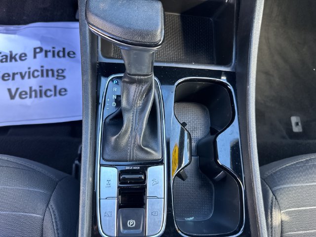 Used 2024 Hyundai Santa Cruz SEL AWD/4WD image 16