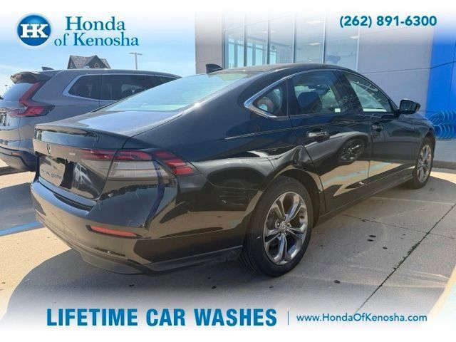 Used 2023 Honda Accord EX image 2