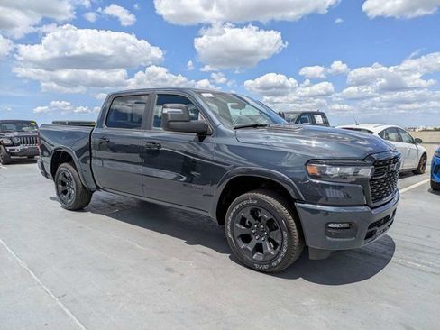 New 2026 RAM 1500 Big Horn AWD/4WD image 1