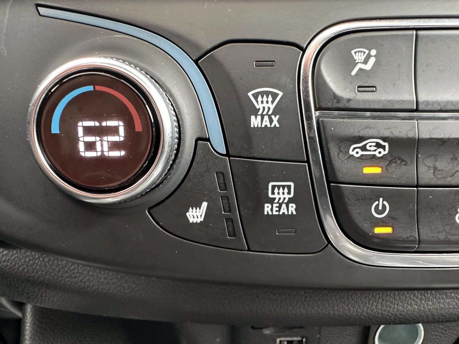 Used 2023 Chevrolet Traverse RS AWD/4WD image 24