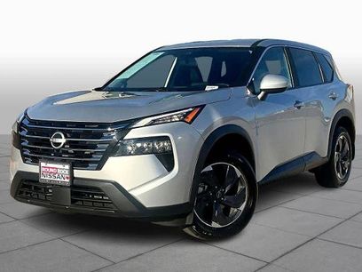 Certified 2025 Nissan Rogue SV