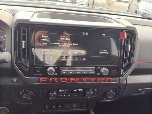 New 2026 Nissan Frontier PRO-4X w/ Pro-4x Convenience Package image 20