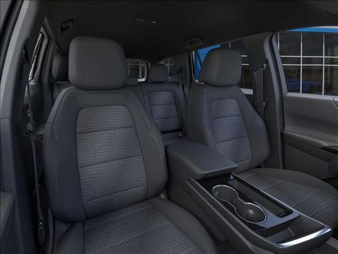 New 2025 Chevrolet Equinox LT image 16