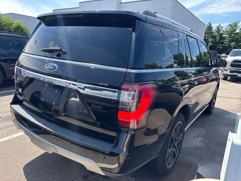 Used 2021 Ford Expedition Limited AWD/4WD image 4