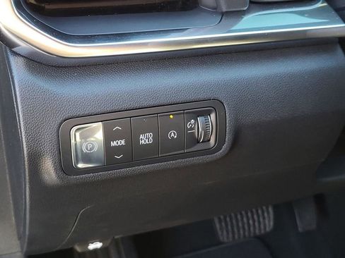 New 2026 GMC Terrain Elevation w/ Elevation Premium Package image 7