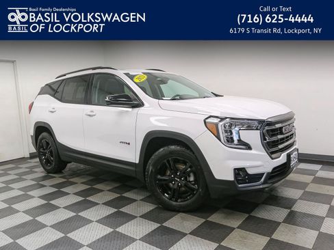 Used 2023 GMC Terrain AT4 AWD/4WD image 1
