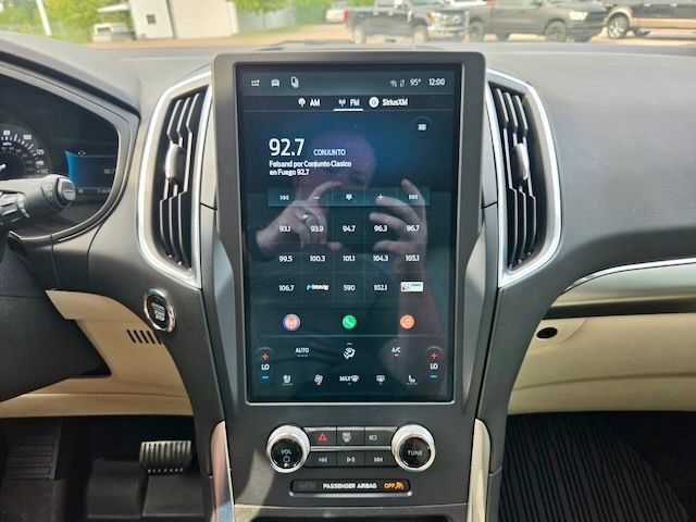 Used 2024 Ford Edge Titanium AWD/4WD image 20