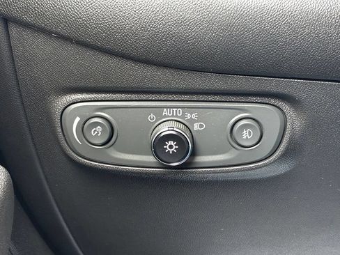 Used 2020 Chevrolet Equinox LT AWD/4WD image 12