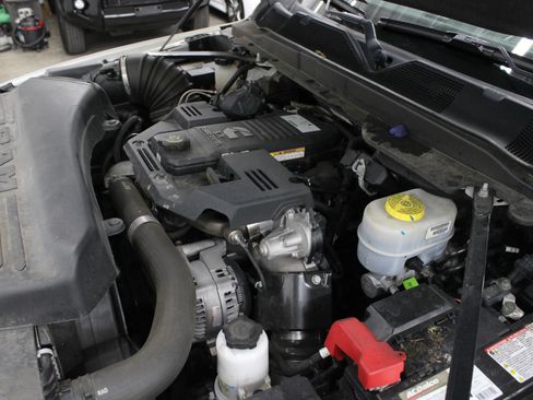 Used 2022 RAM 2500 Laramie AWD/4WD image 39