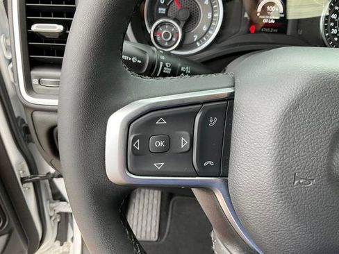 Used 2025 RAM 1500 Big Horn RWD image 11