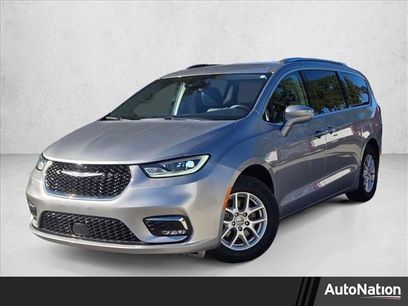 Used 2021 Chrysler Pacifica Touring-L