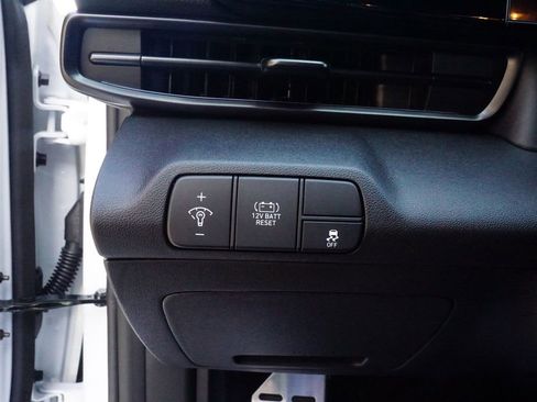 New 2026 Hyundai Elantra Sport image 16