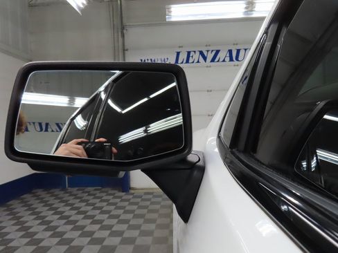 Used 2023 GMC Sierra 1500 AT4 w/ Technology Package image 60