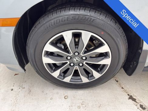 Used 2024 Honda Odyssey EX-L image 4