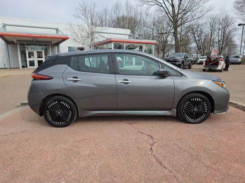 Used 2024 Nissan Leaf SV Plus FWD image 6