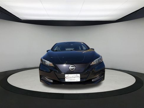 Used 2023 Nissan Leaf S image 2