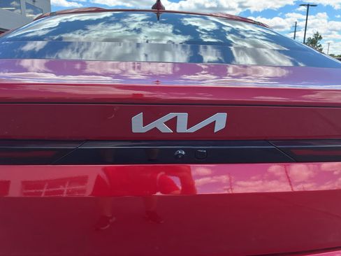 Used 2025 Kia K4 FWD image 24
