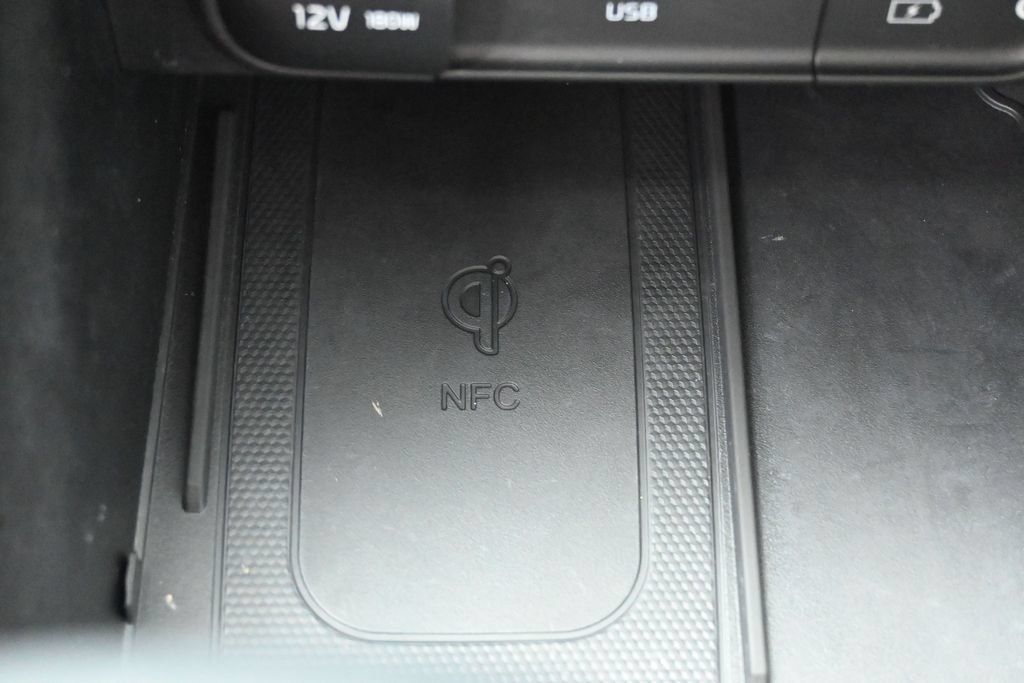 Used 2025 Kia Telluride SX w/ SX Captain's Chair Package AWD/4WD image 28