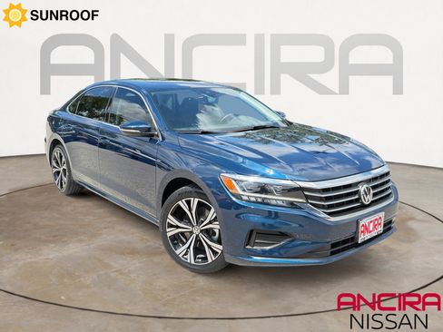 Used 2021 Volkswagen Passat 2.0T SE FWD image 1