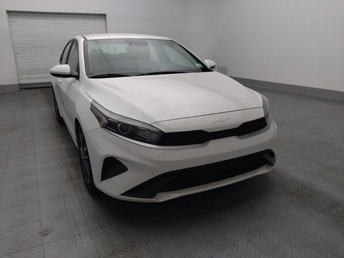 Used 2024 Kia Forte LXS FWD image 14
