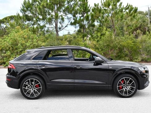 Used 2020 Audi Q8 Premium Plus w/ Premium Plus Package AWD/4WD image 37