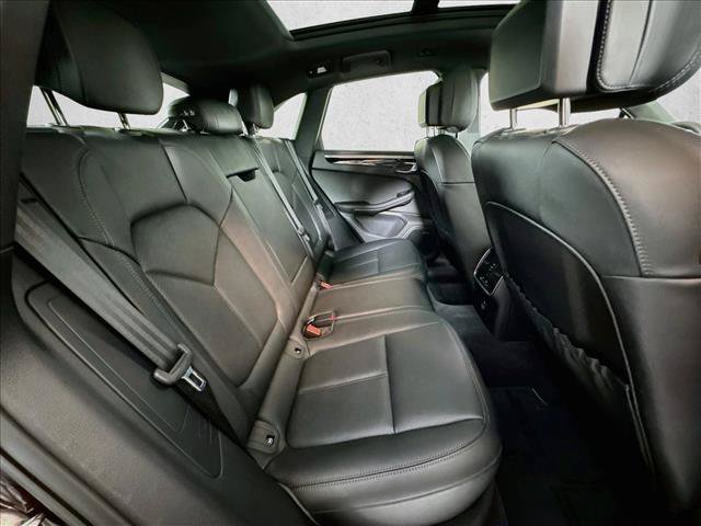 Certified 2026 Porsche Macan Turbo AWD/4WD image 29