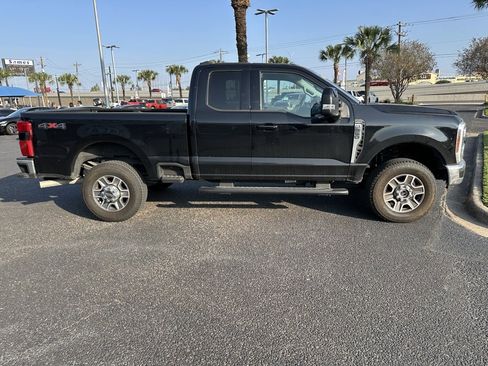 Used 2024 Ford F350 Lariat image 7