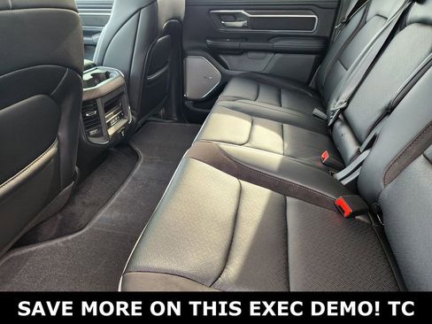 New 2026 RAM 1500 Laramie AWD/4WD image 18