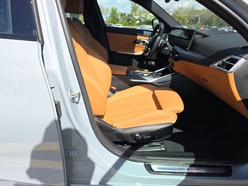 Used 2026 BMW 330i Sedan image 8