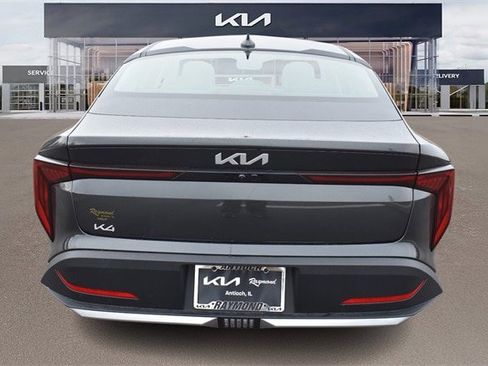 New 2025 Kia K4 EX image 4