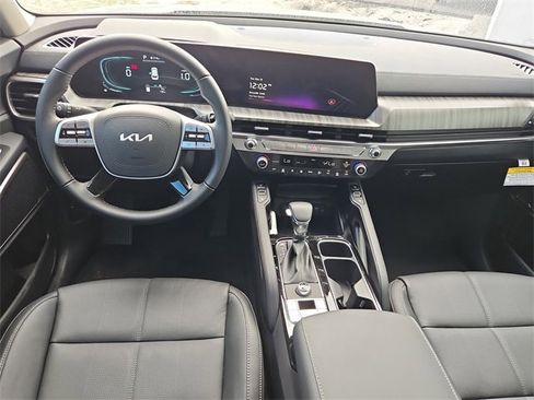 New 2025 Kia Telluride EX w/ EX Captain's Chair Package image 8