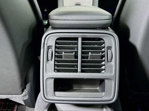 New 2025 Porsche Taycan image 27