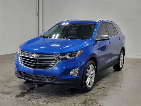 Used 2019 Chevrolet Equinox Premier image 2