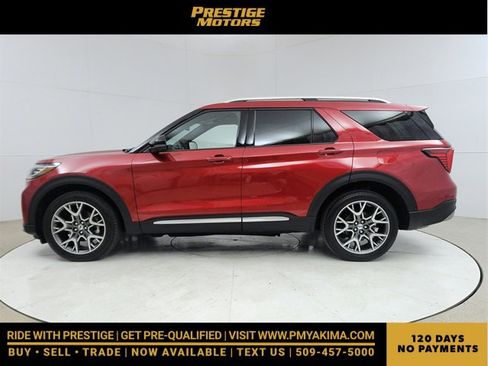 Used 2025 Ford Explorer Platinum w/ Ultimate Package image 4