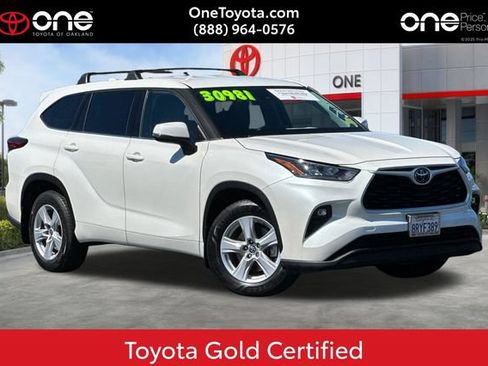 Certified 2020 Toyota Highlander LE AWD/4WD image 1