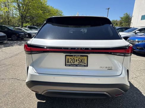 Used 2023 Lexus RX 350 Premium Plus w/ Cold Area Package AWD/4WD image 3