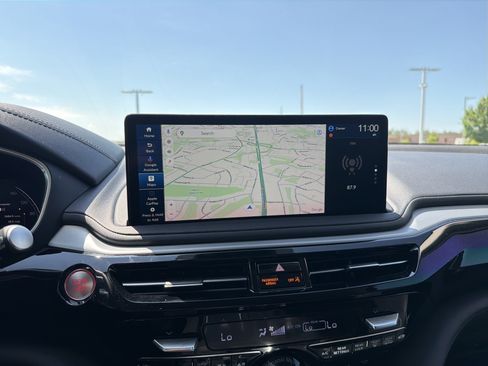 Certified 2026 Acura MDX FWD w/ Technology Package image 24