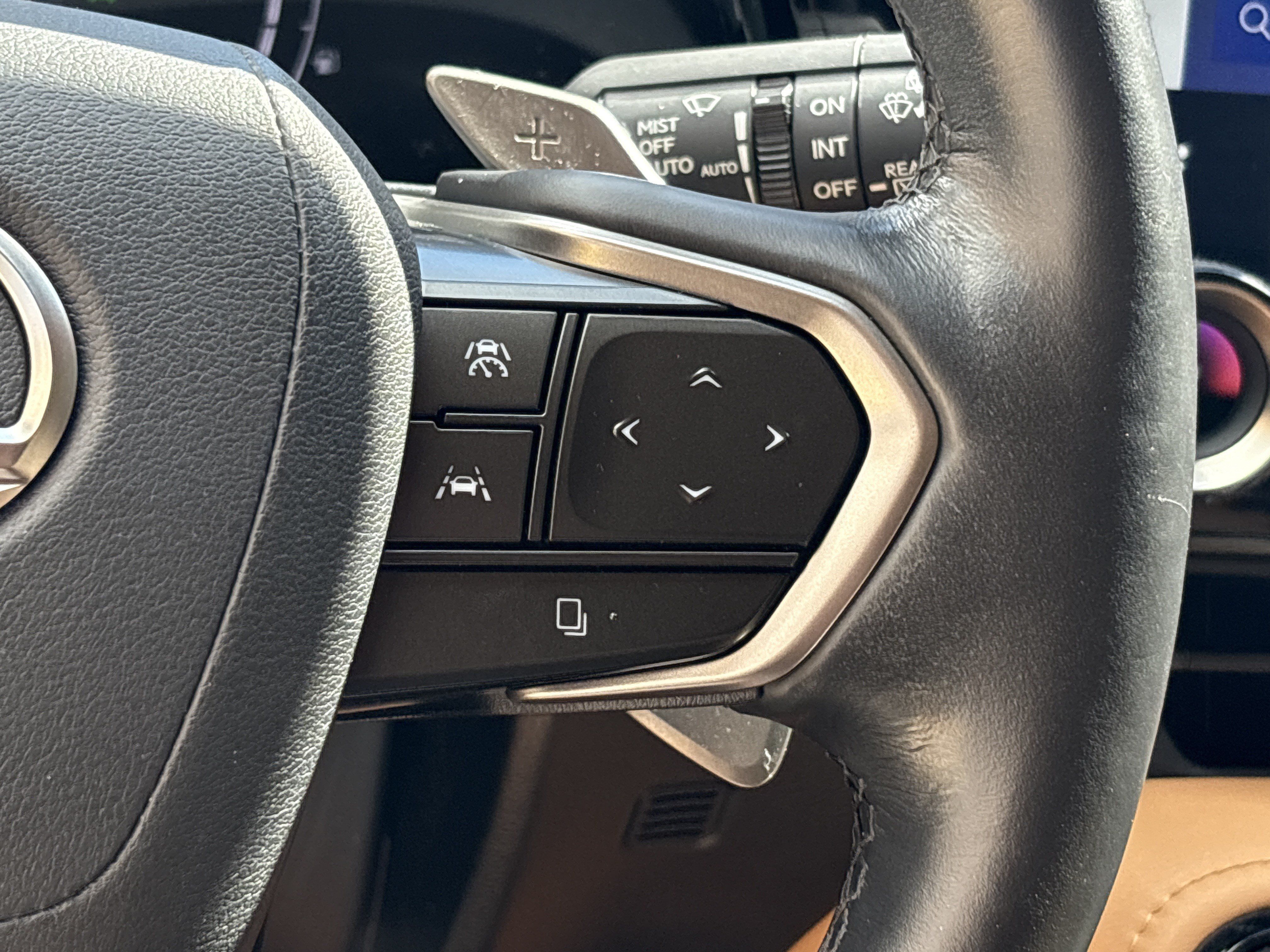 Used 2025 Lexus NX 450h+ AWD w/ Accessory Package (Z2) image 20