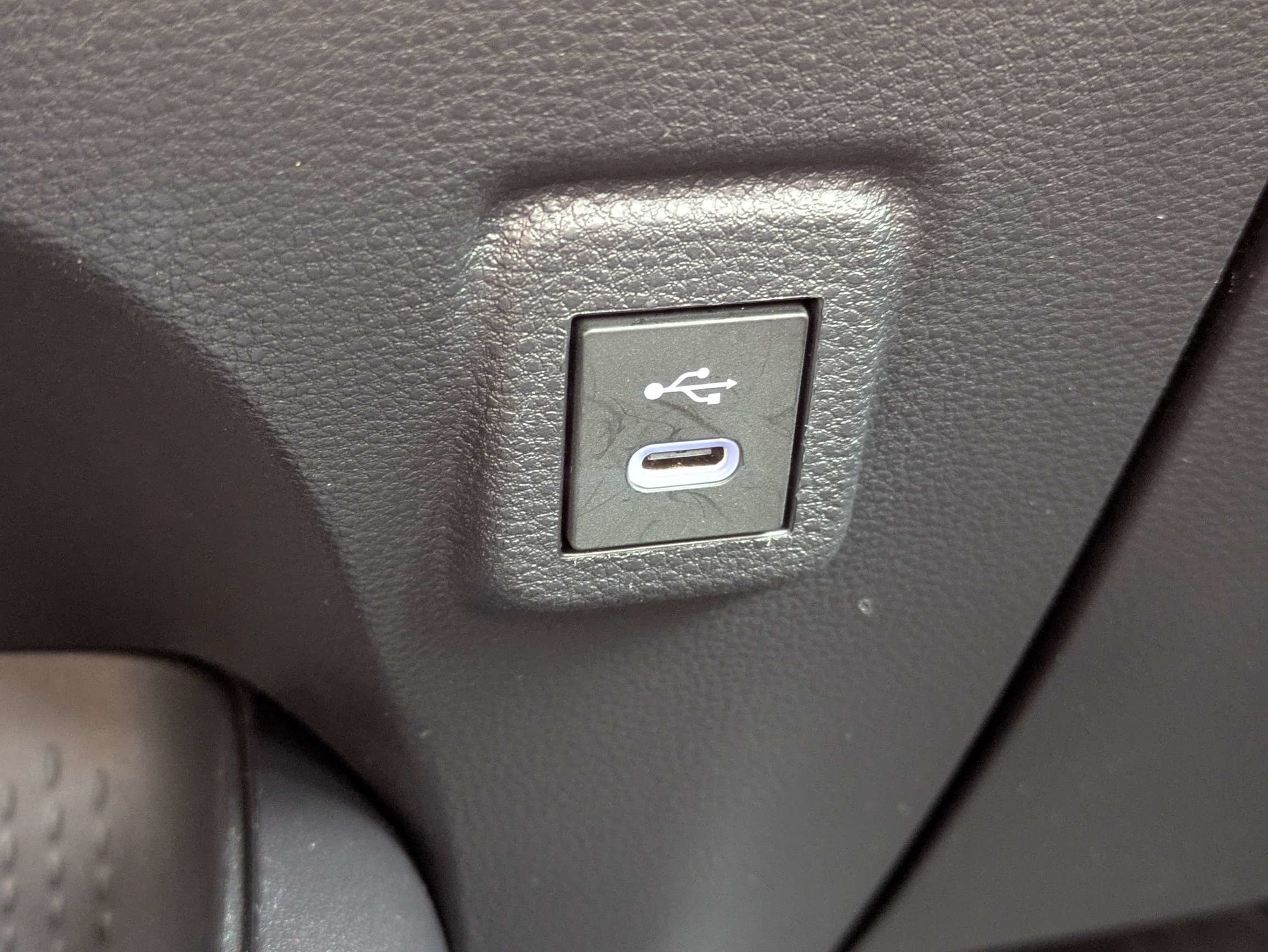 Used 2026 Toyota Corolla SE FWD image 20