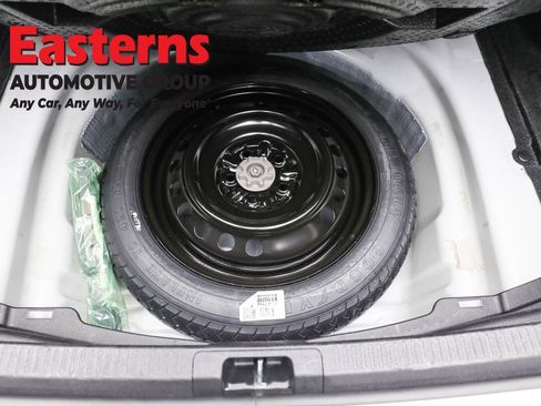 Used 2025 Toyota Camry LE FWD image 22