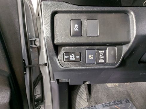 Used 2021 Toyota Tacoma TRD Sport image 23