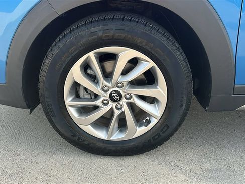 Used 2017 Hyundai Tucson SE w/ SE Popular Package 02 FWD image 6