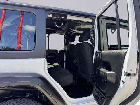 Used 2020 Jeep Wrangler Unlimited Sport AWD/4WD image 44