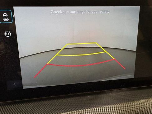 Used 2025 Hyundai Sonata SEL FWD image 32