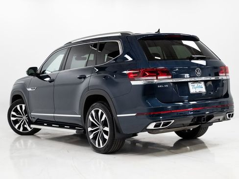 Used 2023 Volkswagen Atlas SEL Premium image 40