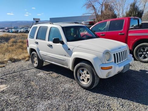 Used 2002 Jeep Liberty Limited image 3